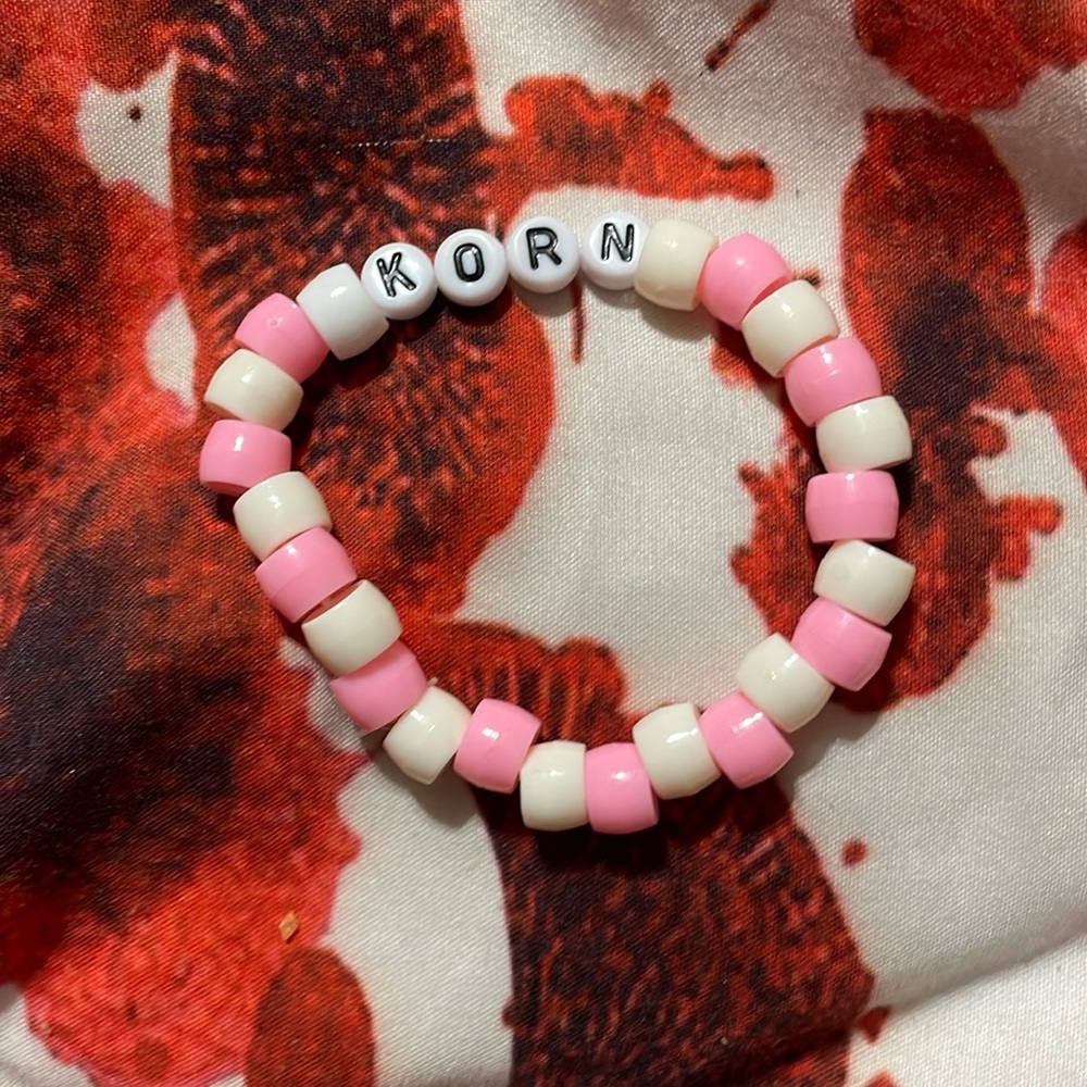 Korn bracelet
